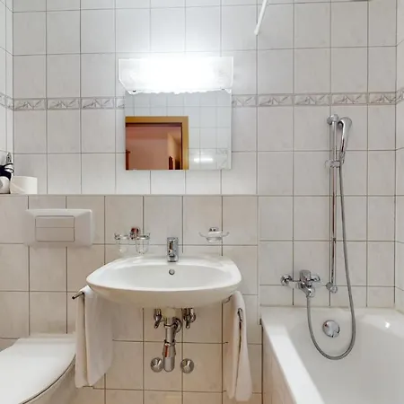 Mountain Escape For 5 In Apartment